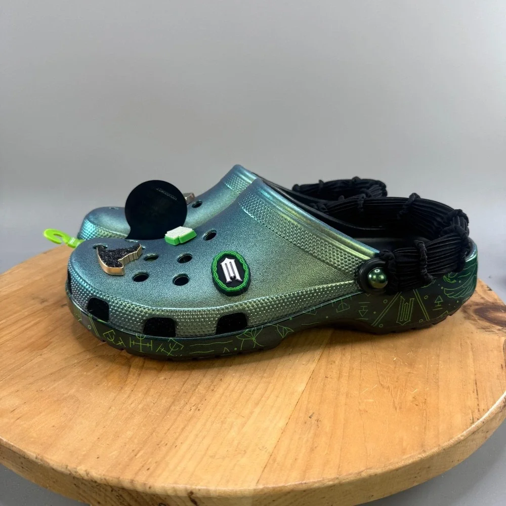 Crocs Wicked Elphaba Men's Size 13 Classic‎ Clogs Limited Edition w/ Jibbitz NEW